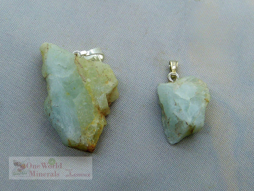 2 handgeschliffene Aquamarine , Schmuckanhänger, silber gestiftet,  Einzelstücke