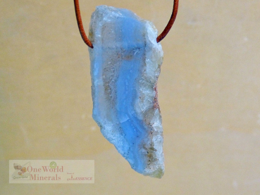 Chalcedon Schmuckanhänger - handgeschliffen,  Einzelstück