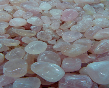 Preview: Rosenquarz Madagaskar Trommelstein, 200g Pack