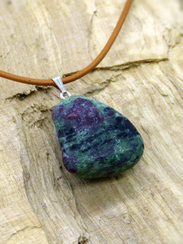 Rubin-Zoisit, Tansania, mit Silberöse, 3 Stück