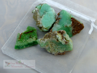 Chrysopras Wassersteine im Organzabeutel  - quintESSENCE Wassersteine - im günstigen 3er Pack