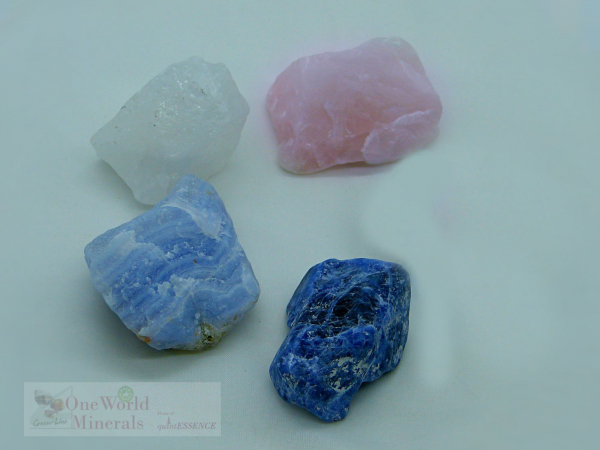 "Visuddha-Chakra Halschakra, Kehlchakra" - quintESSENCE Chakra Wassersteine im Organza-Beutel - im günstigen 3er Pack