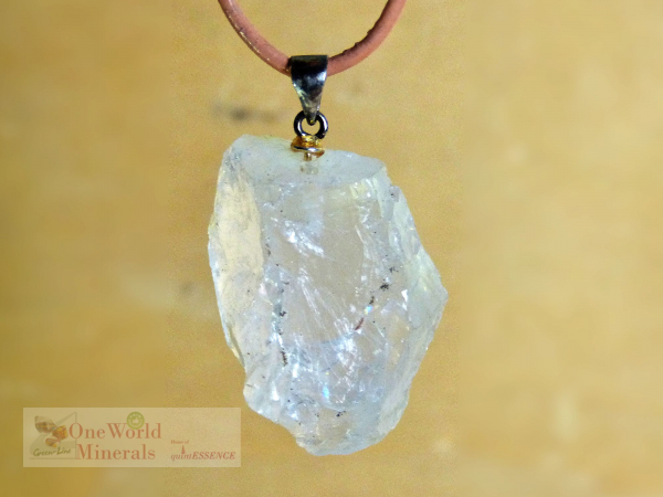 Himalaya Bergkristall Anhänger mit Silberöse, Einzelstück