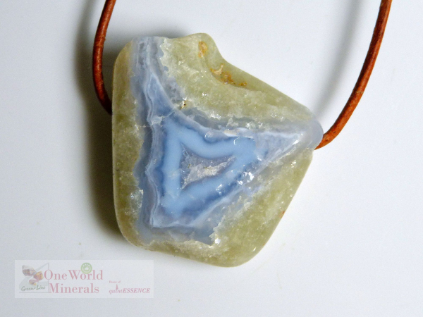 Chalcedon Schmuckanhänger , Einzelstück