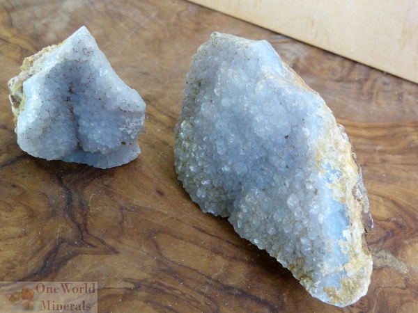 Chalcedon, 2 sehr schöne Rohsteine