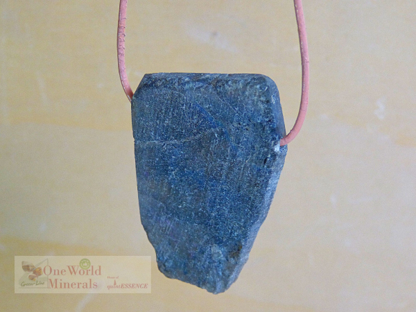 Labradorit Schmuckanhänger - handgeschliffen - ein Einzelstück