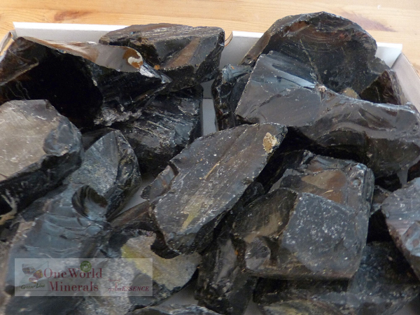 Lamellen-Obsidian Rohsteine im Lot, 5 KG