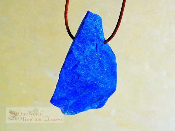 Lapislazuli Schmuckanhänger, handgeschliffen, Einzelstück