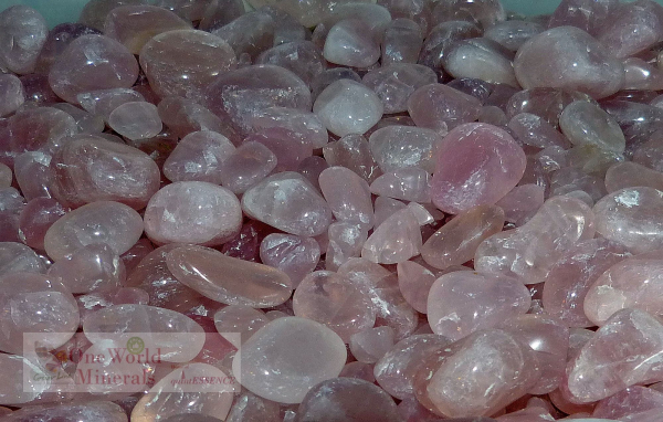 Rosenquarz Madagaskar Trommelstein, 200g Pack