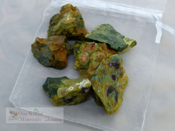 Rhyolith Wassersteine im Organzabeutel  - quintESSENCE Wassersteine - im günstigen 3er Pack