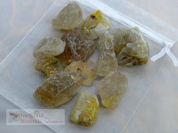 Rutilquarz Wassersteine im Organzabeutel  - quintESSENCE Wassersteine - im günstigen 3er Pack