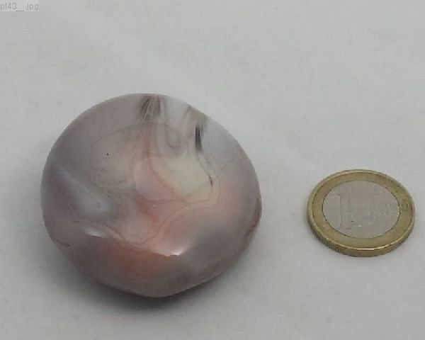 Größerer Achat pink, "Nut", Botswana