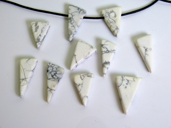 Magnesit Schmuckanhänger, 10 Stück