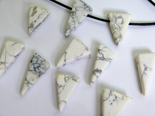 Magnesit Schmuckanhänger, 10 Stück