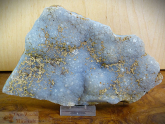Chalcedon, flacher Rohstein